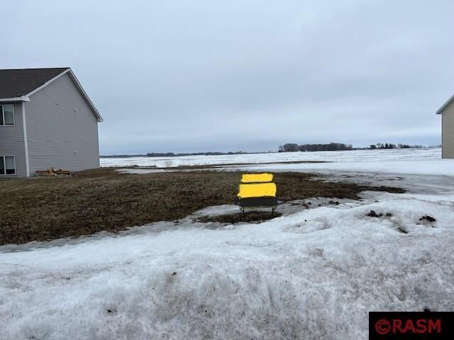 Property Photo:  138 Erin Court  MN 56074 