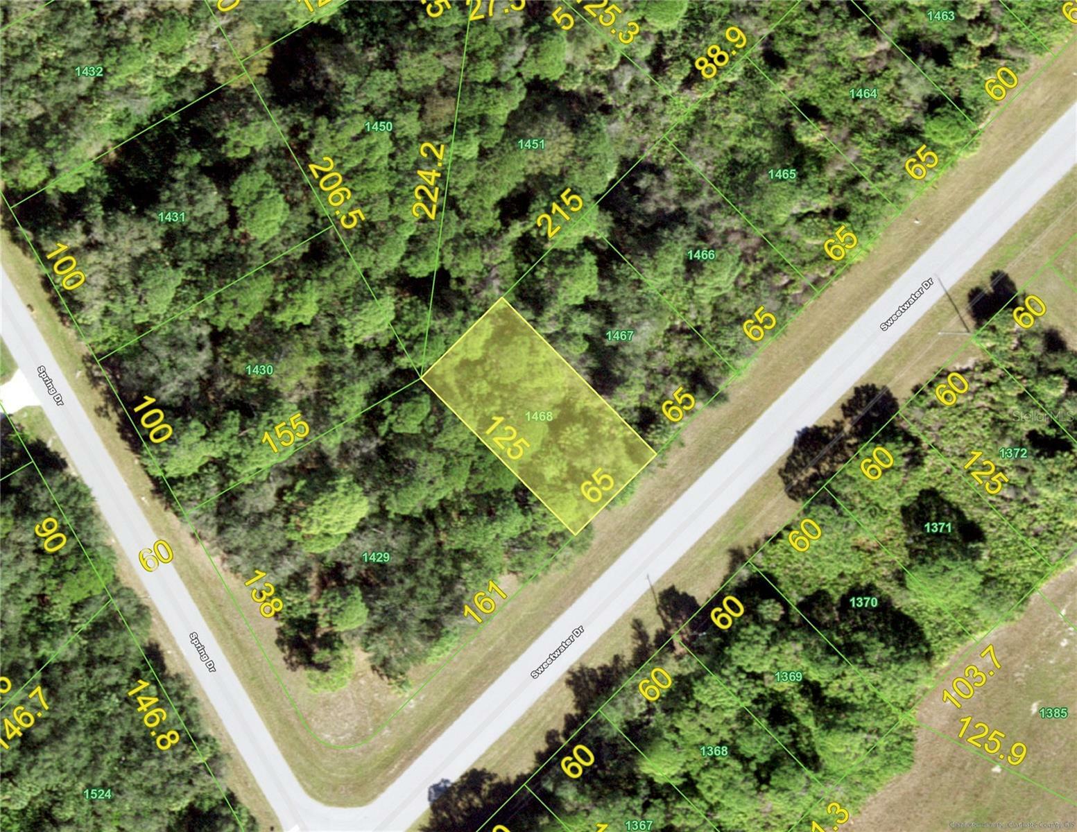 Property Photo: 336 Sweetwater Drive FL 33947