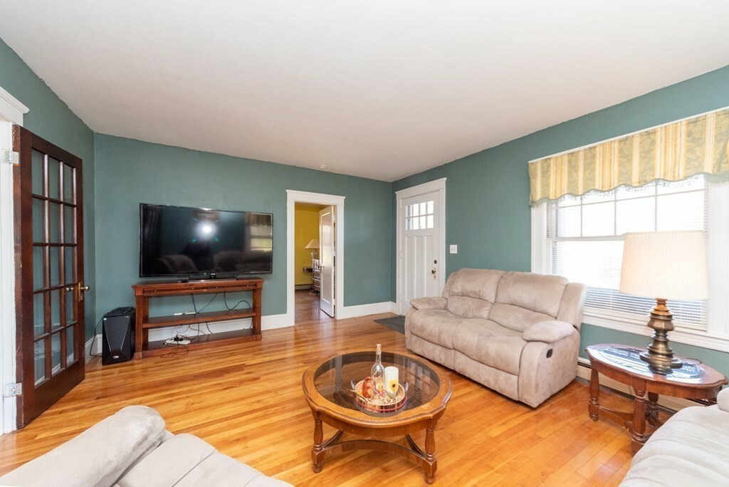 Property Photo:  55 Oneida Avenue  MA 01606 