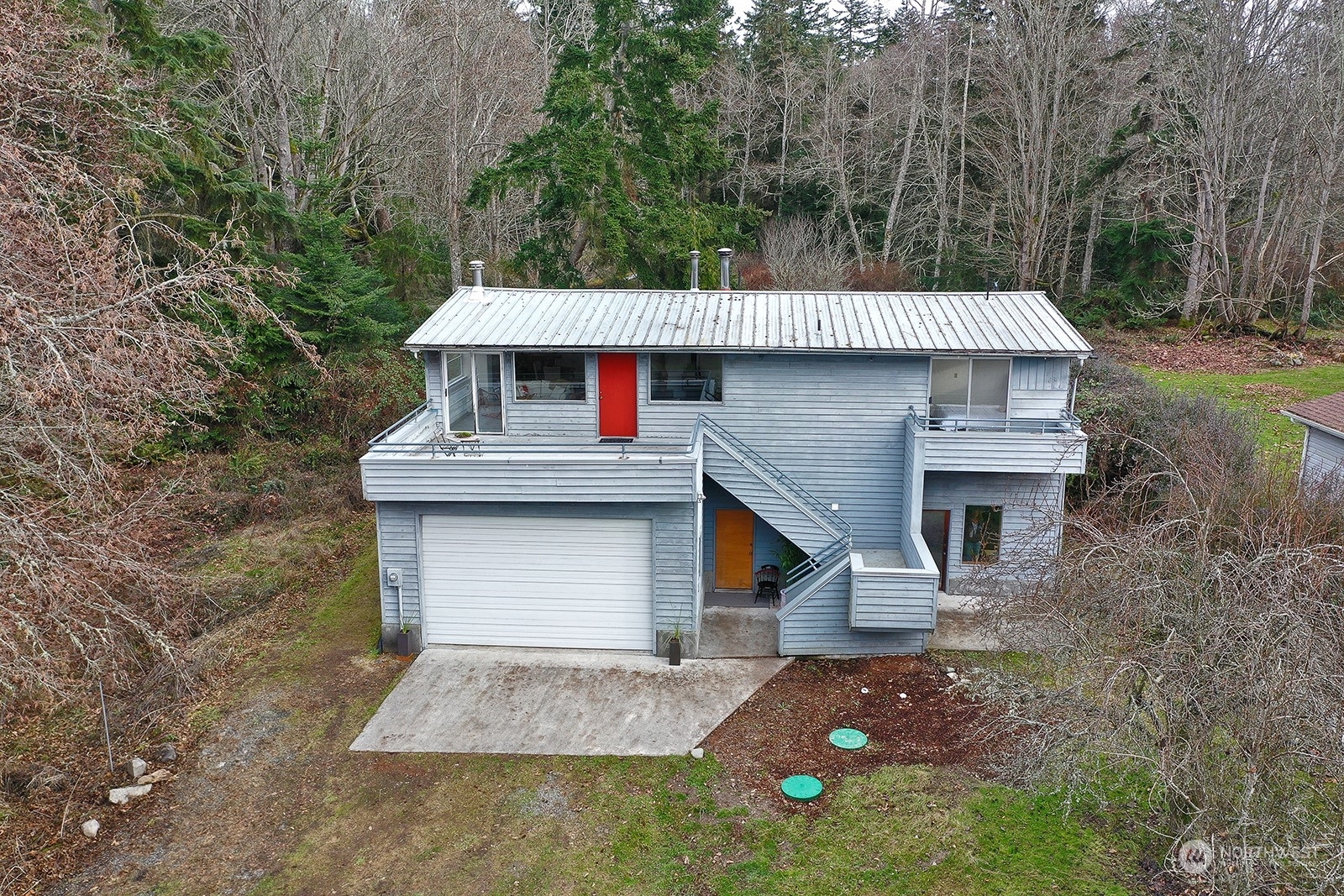 Property Photo:  6529 Admiralty Way  WA 98249 