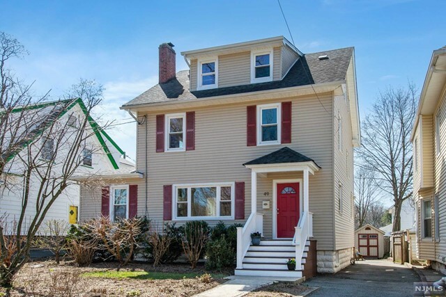 Property Photo:  49 Cedar Avenue  NJ 07042 