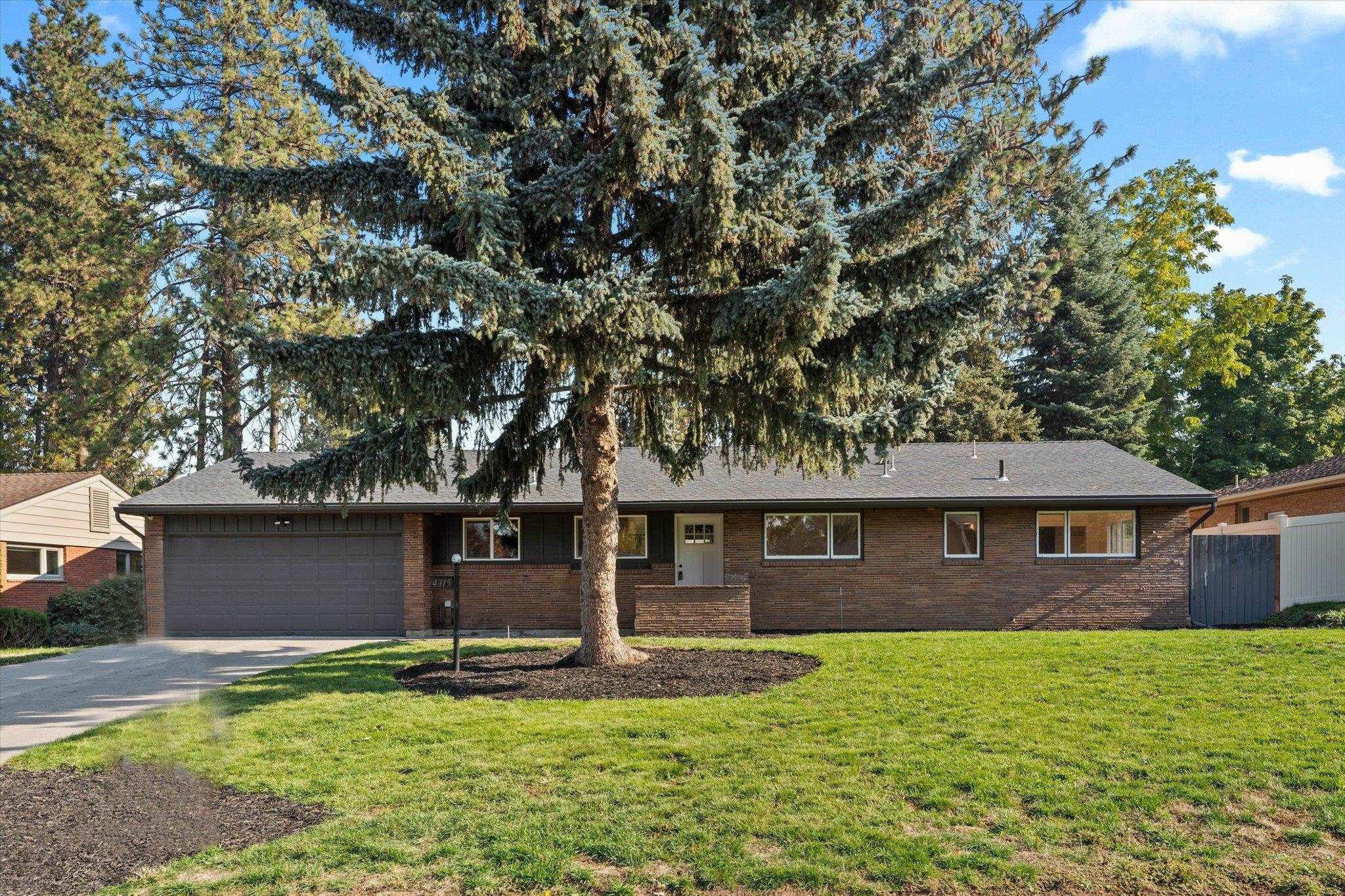 Property Photo:  4315 S Helena St  WA 99203 