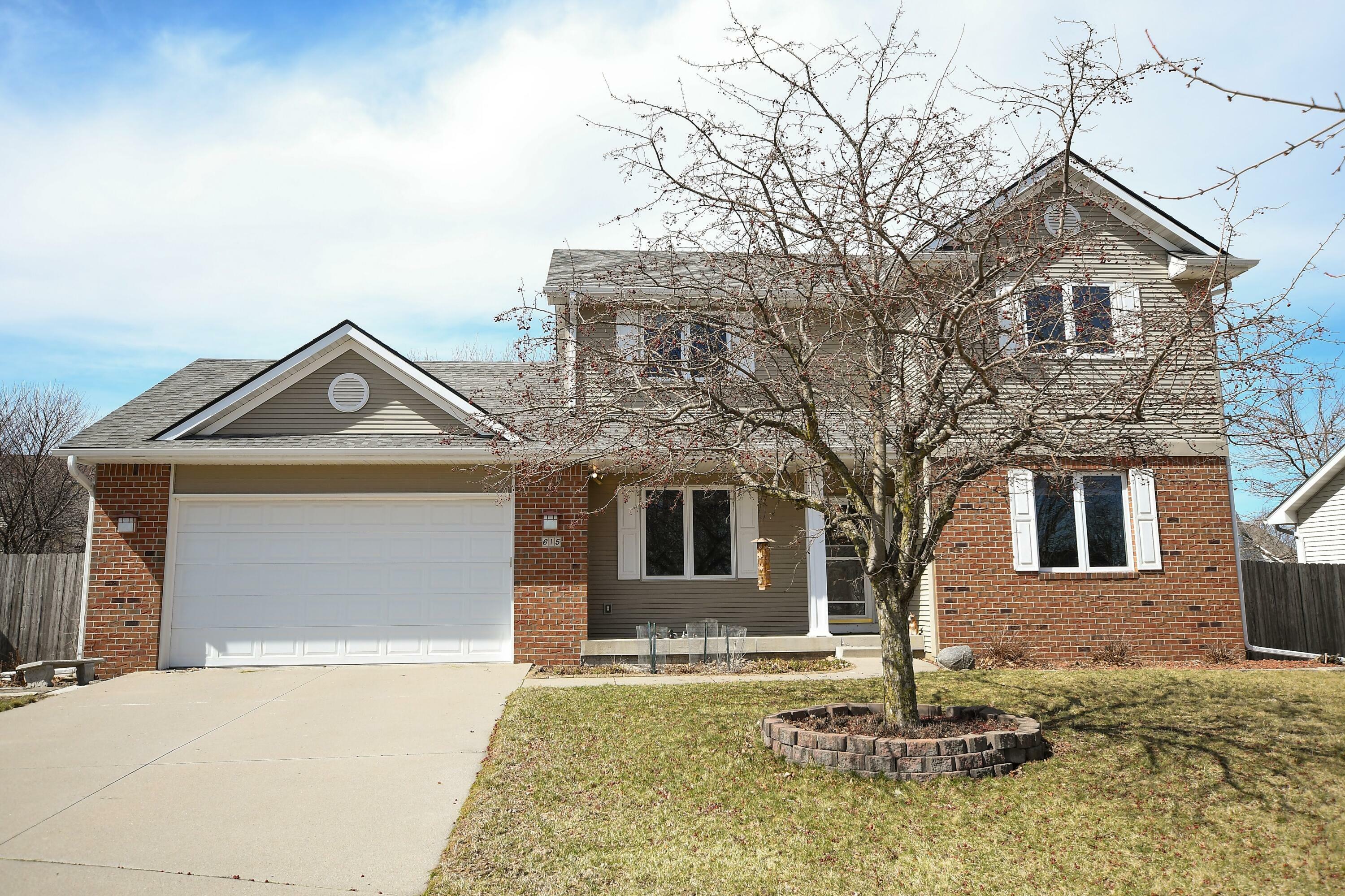Property Photo: 615 Shelley Avenue IA 50014