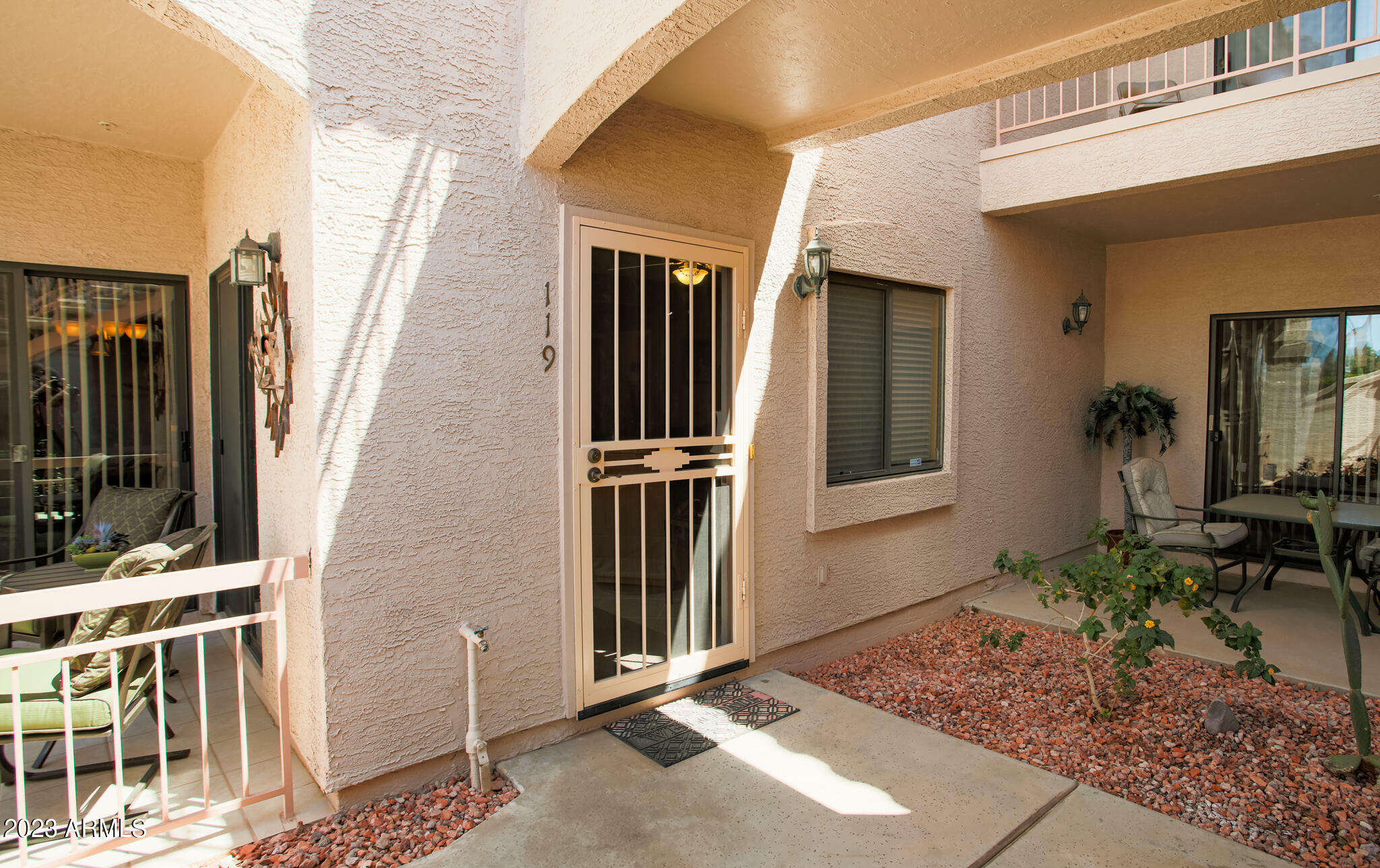 Property Photo:  9151 W Greenway Road  AZ 85381 