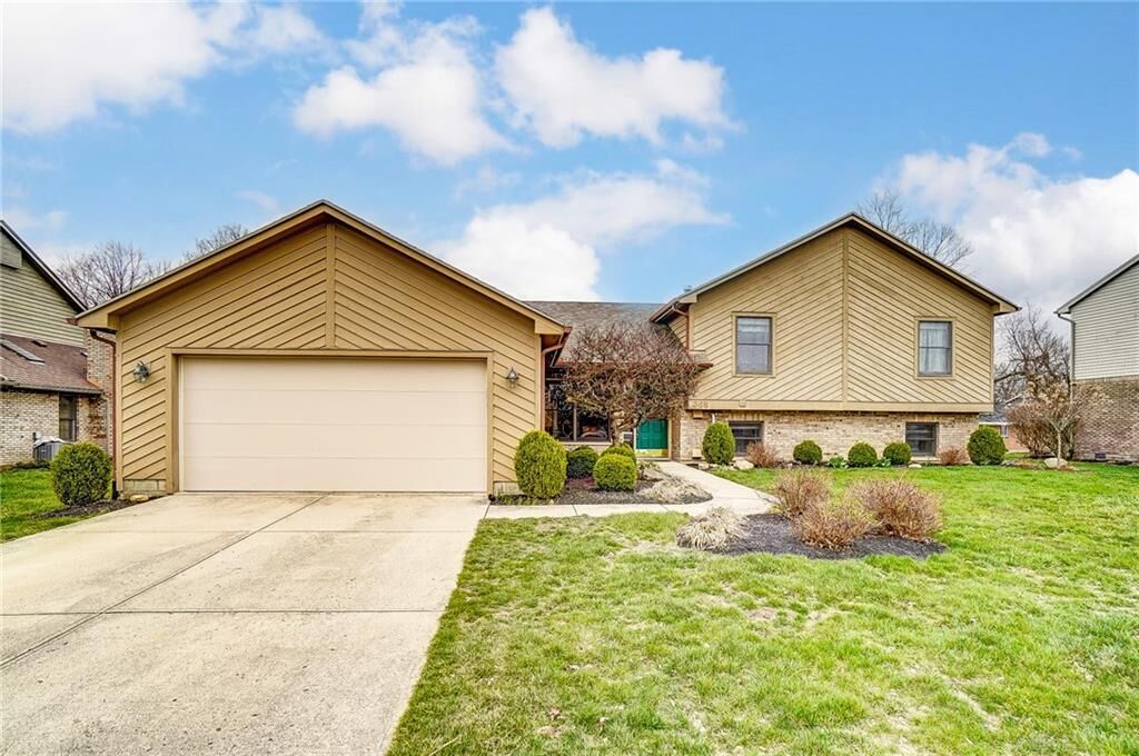 Property Photo: 368 Winterset Drive OH 45322