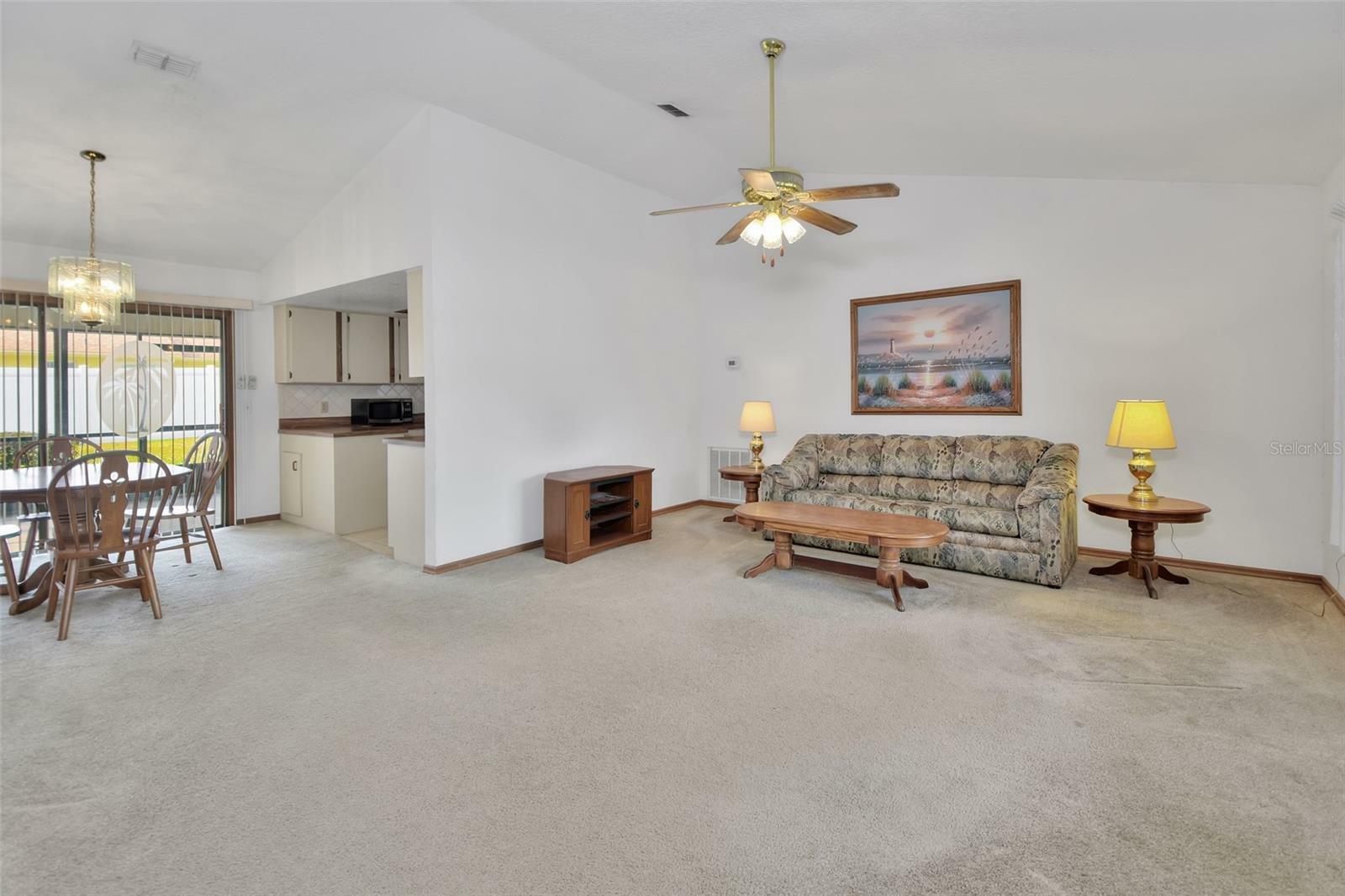 Property Photo: 740 Fairlawn Drive FL 32763