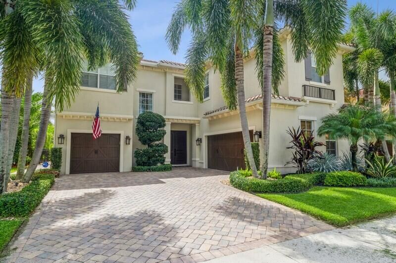 Property Photo:  3370 Vanderbilt Drive  FL 33414 