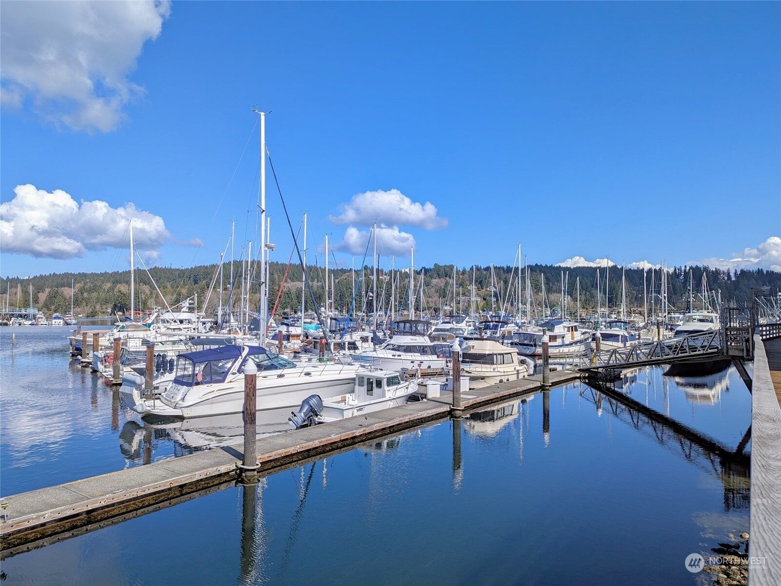 Property Photo: 3901 Harborview Drive C-31 WA 98332