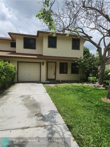 Property Photo:  6094 Live Oak Ct A  FL 33319 