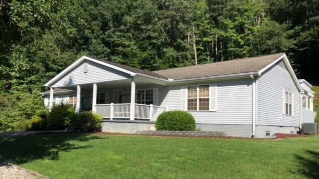 Property Photo:  376 Sewell Creek Rd  WV 25962 