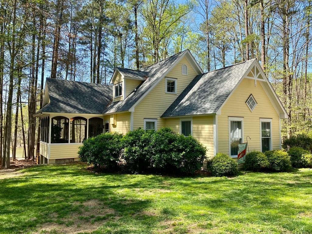 Property Photo:  445 Acorn Drive  VA 23927 