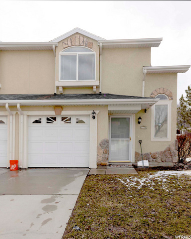 Property Photo: 6888 S Florentine Way W UT 84084