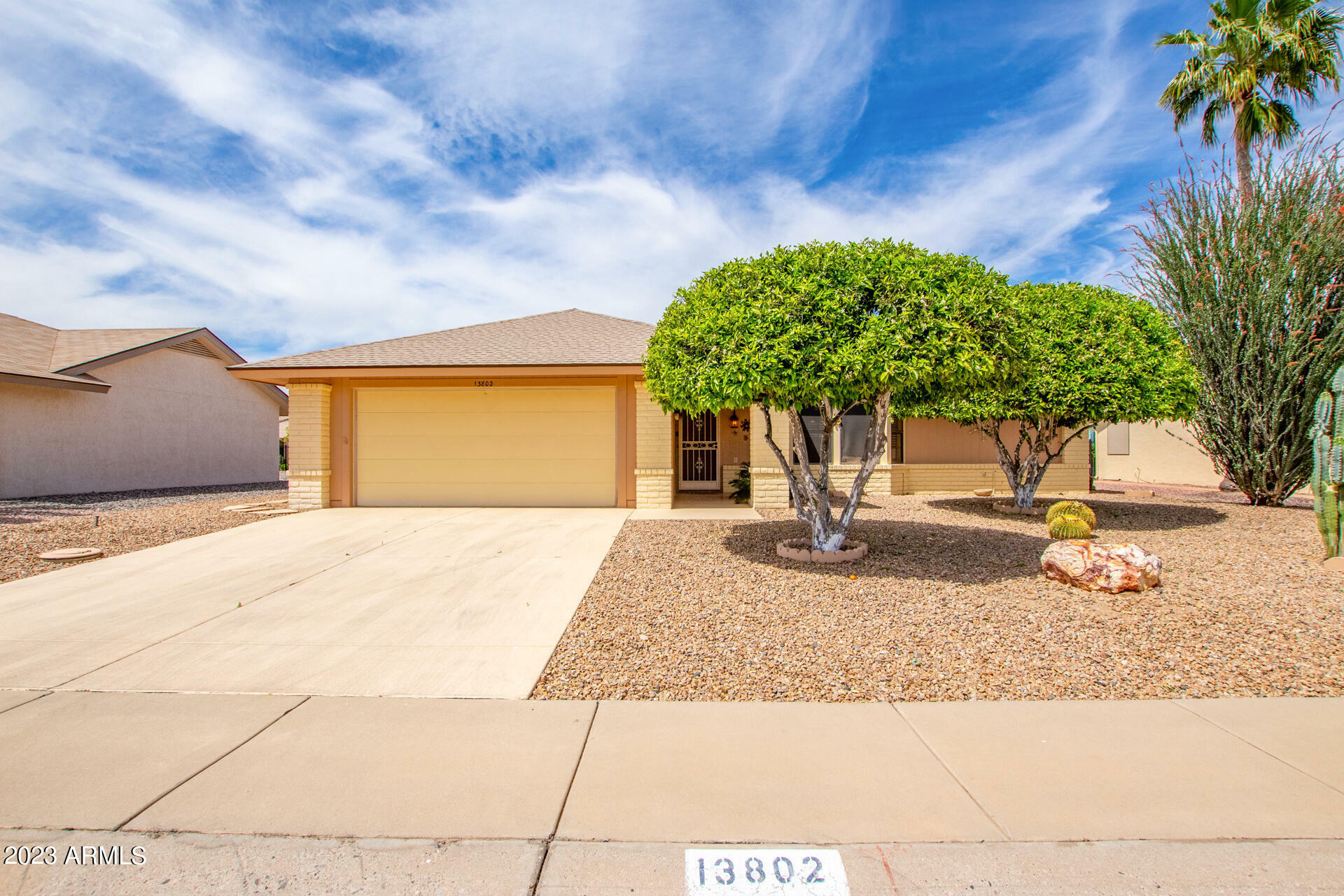 Property Photo:  13802 W Oak Glen Drive  AZ 85375 