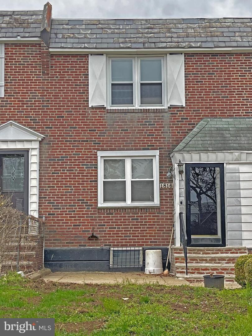 Property Photo: 1816 Merribrook Lane PA 19151