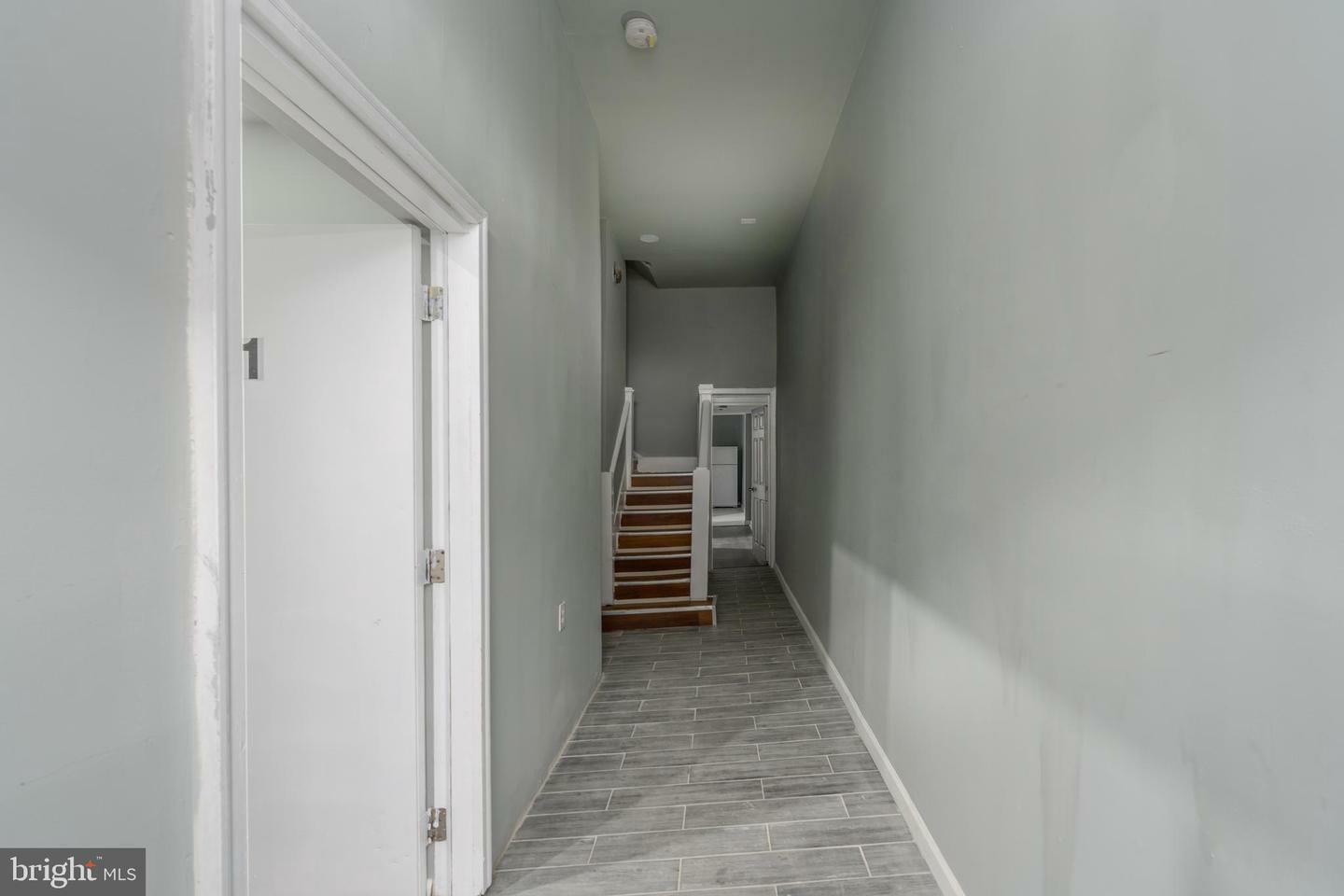 Property Photo:  530 N Fulton Avenue  MD 21223 