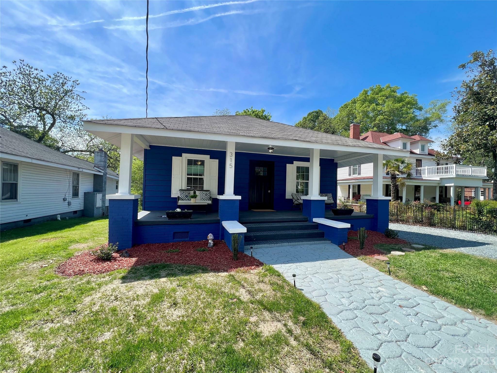 Property Photo:  315 Elm Street N  NC 28103 