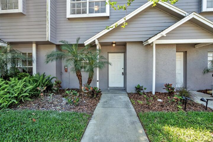 Property Photo:  3406 Arbor Oaks Court 3406  FL 33614 