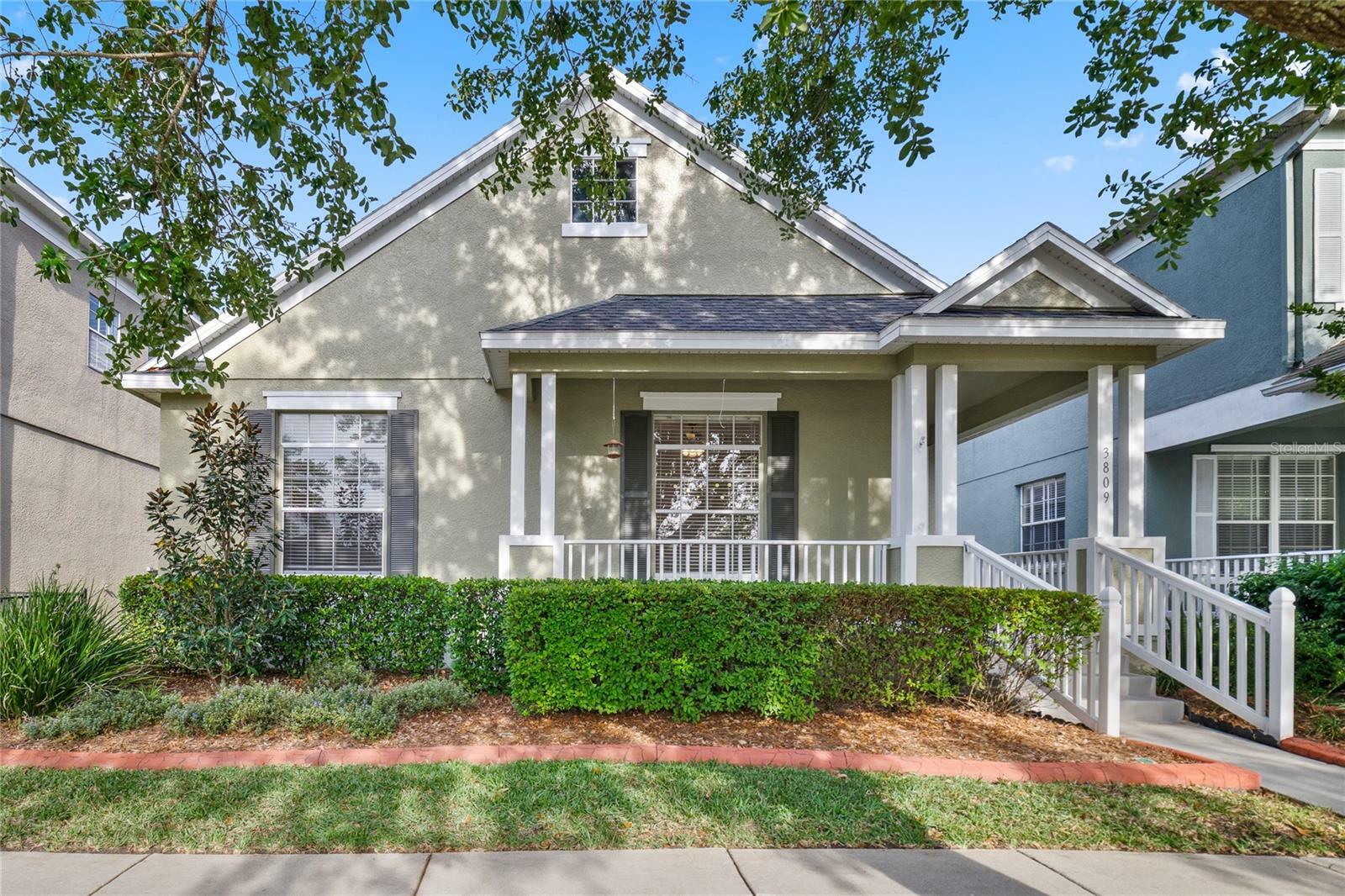 Property Photo:  3809 Golden Glow Drive  FL 32828 