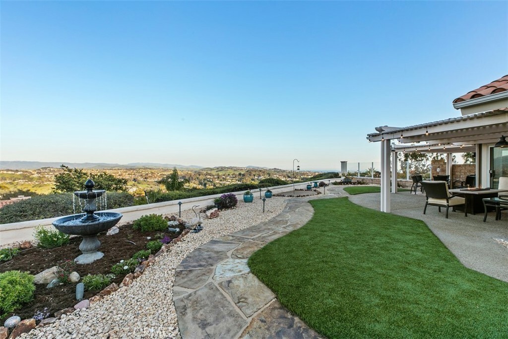Property Photo: 30372 Anamonte CA 92677