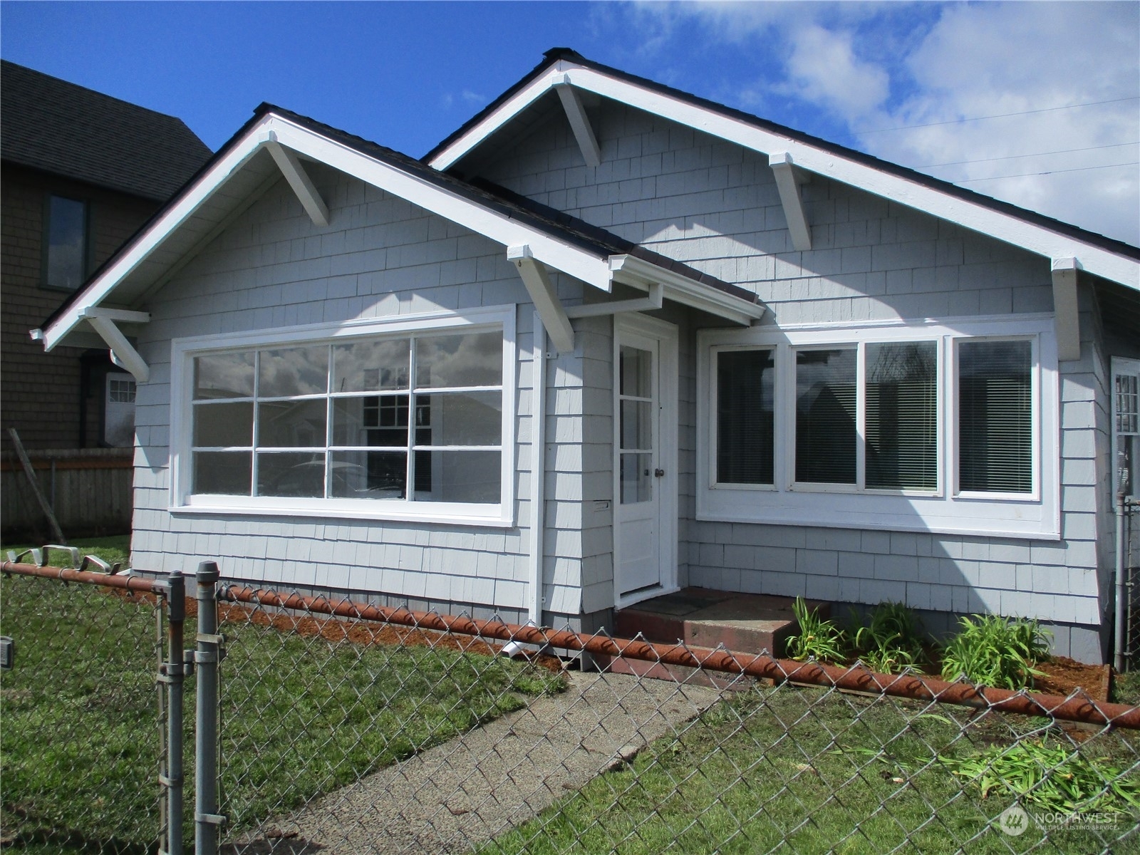 Property Photo:  1114 W Wishkah Street  WA 98520 