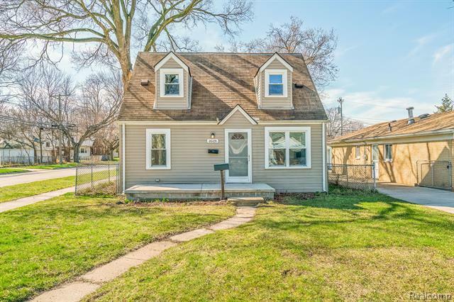 Property Photo:  26105 Pennie Street  MI 48125 