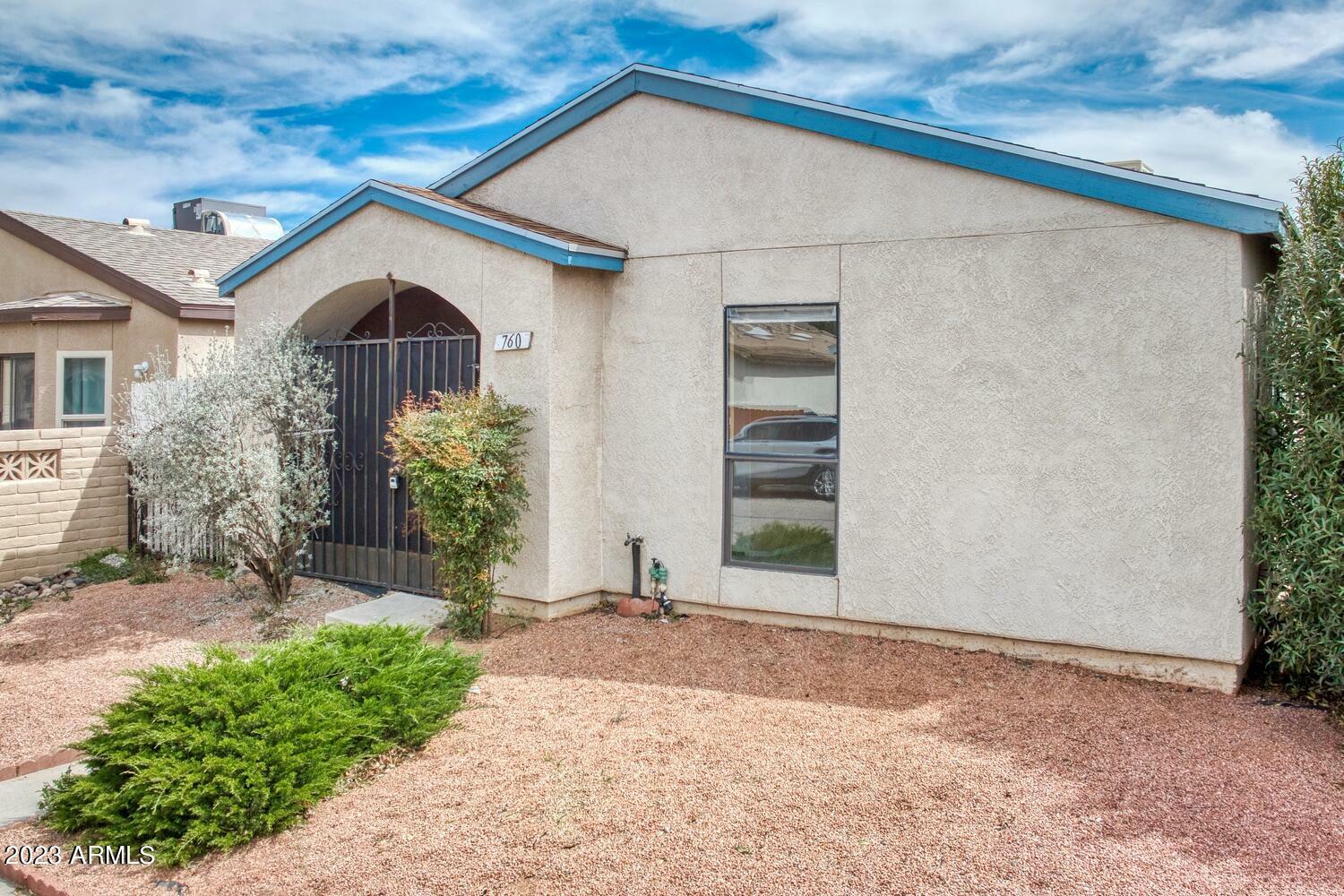 Property Photo:  760 Sunset Vista Drive  AZ 85635 