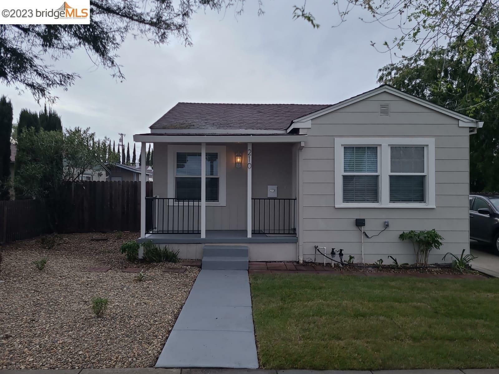 Property Photo: