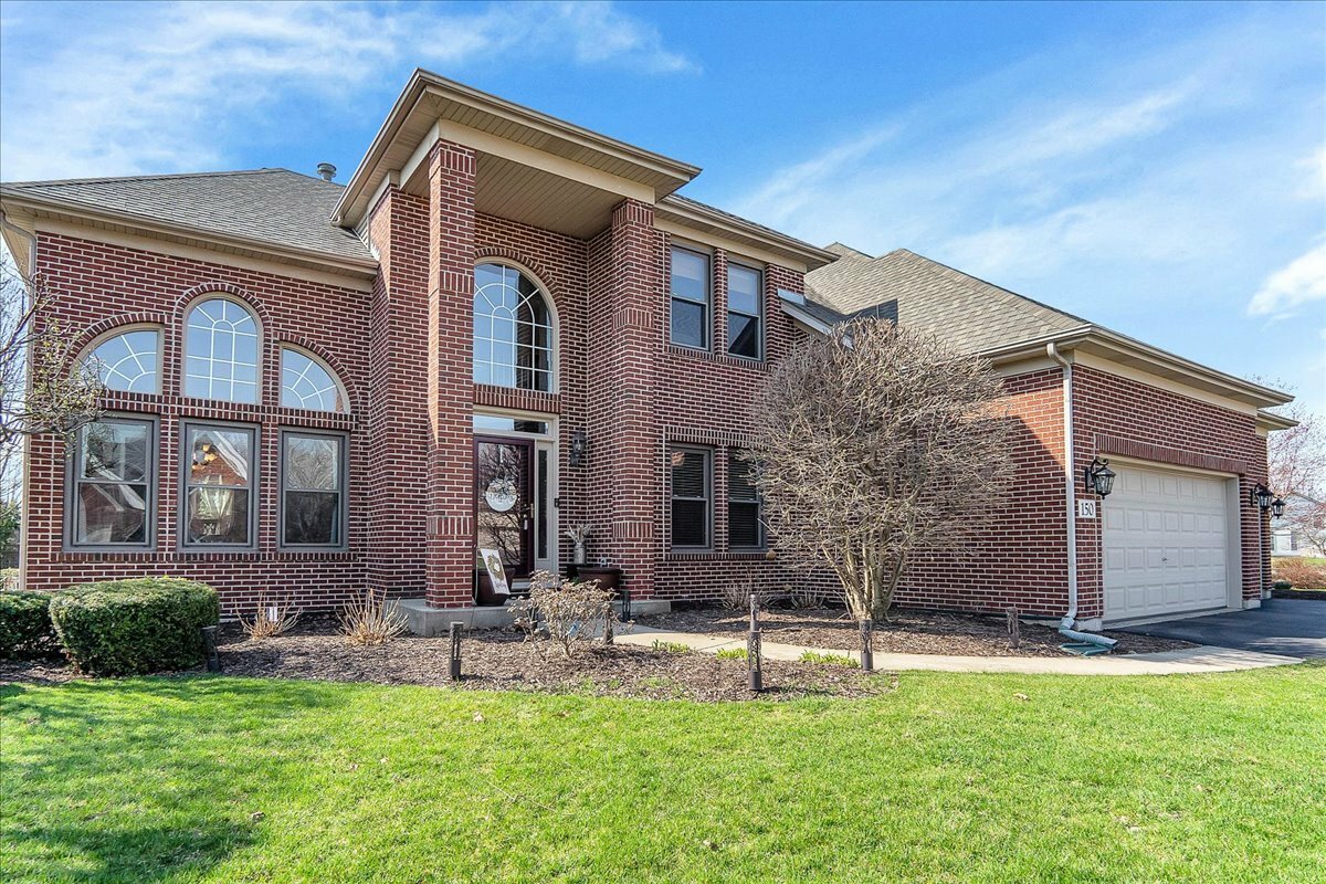 Property Photo:  150 Alderwood Lane  IL 60504 