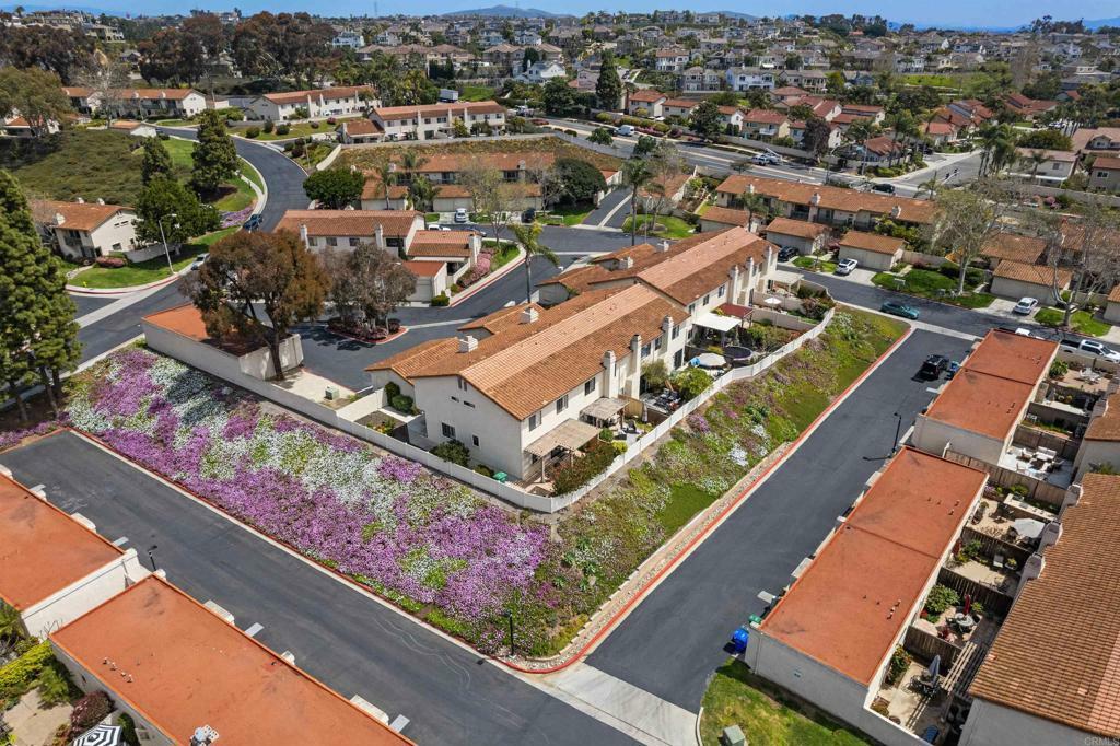 Property Photo: 941 Aspen Ct CA 92011