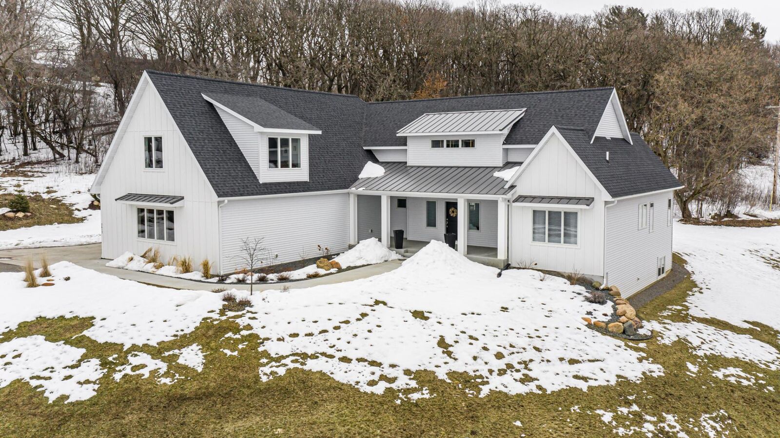 Property Photo: 2612 Crest Lane SW MN 55902
