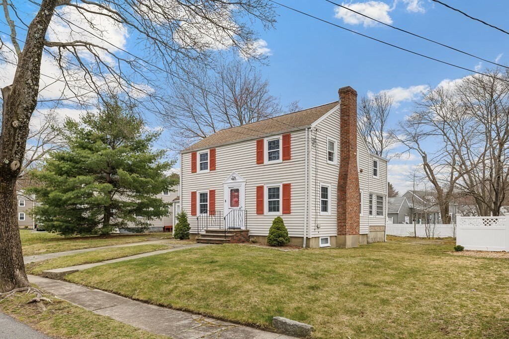 Property Photo:  8 Lodge Avenue  MA 01906 