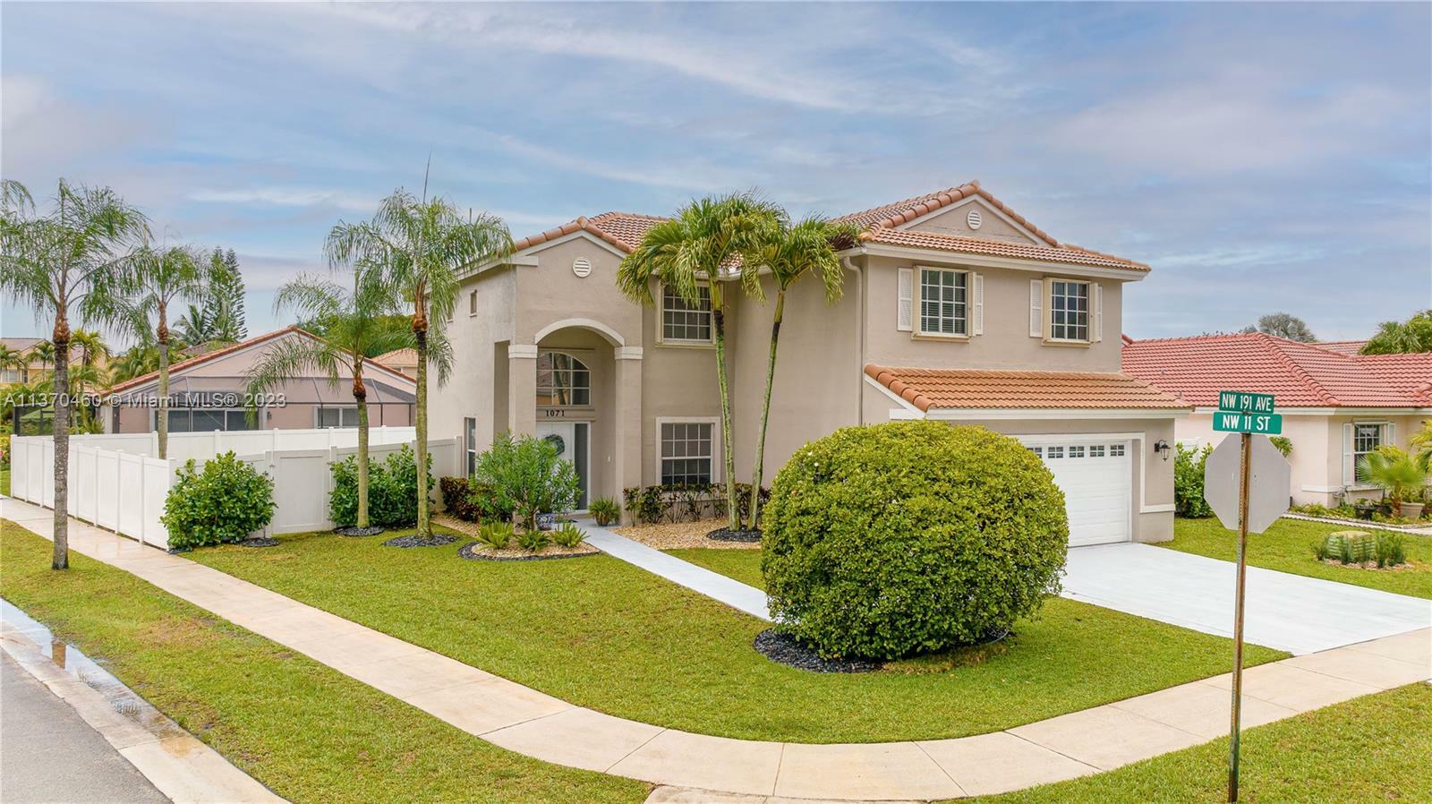 Property Photo:  1071 NW 191st Ave  FL 33029 