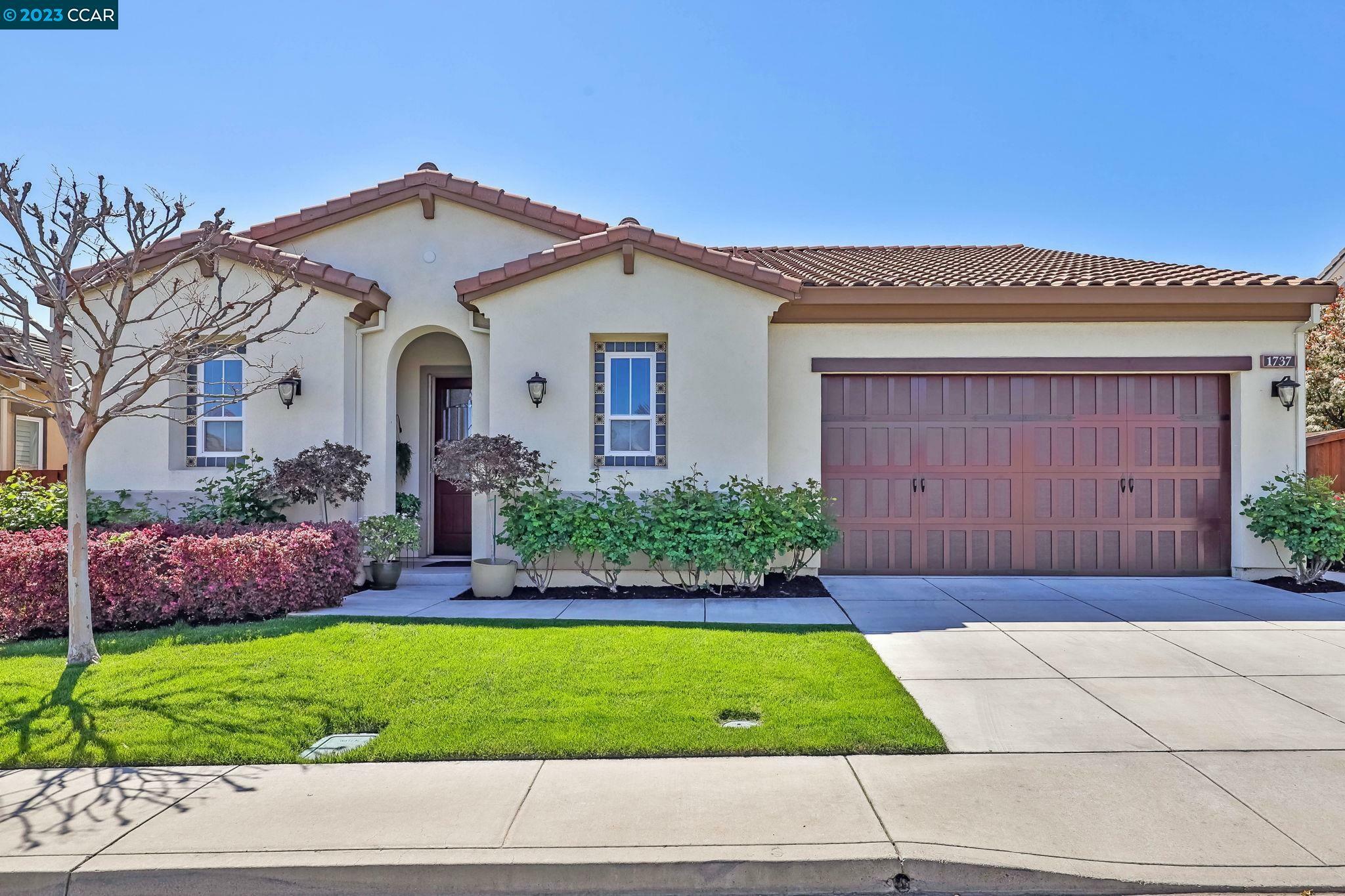 Property Photo: 1737 Chardonnay Ln CA 94513