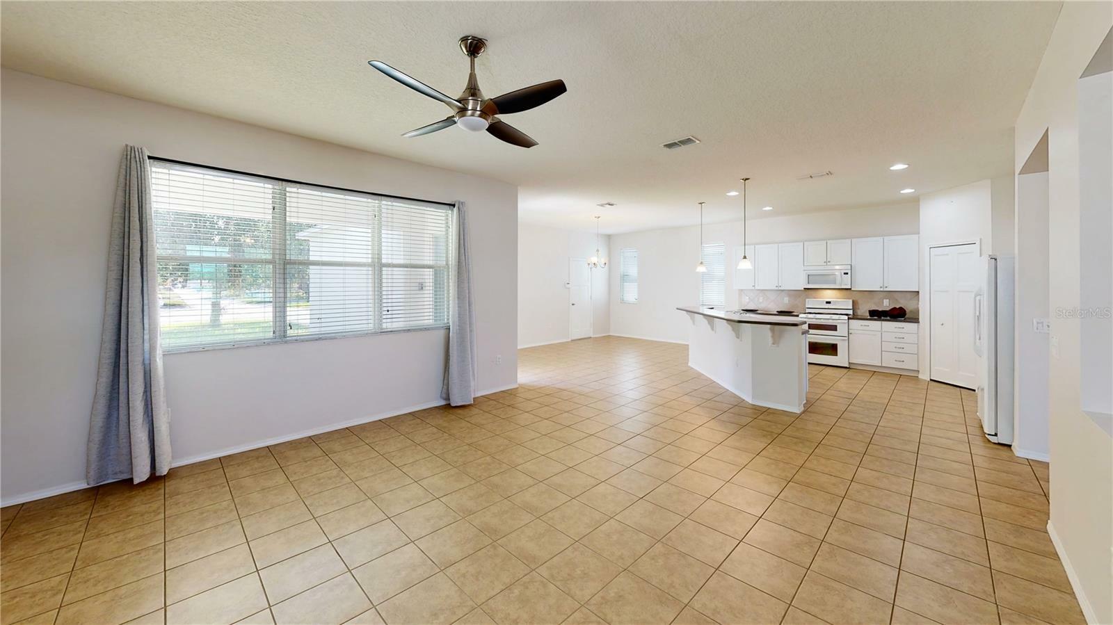 Property Photo:  7927 Winter Wren Street  FL 34787 