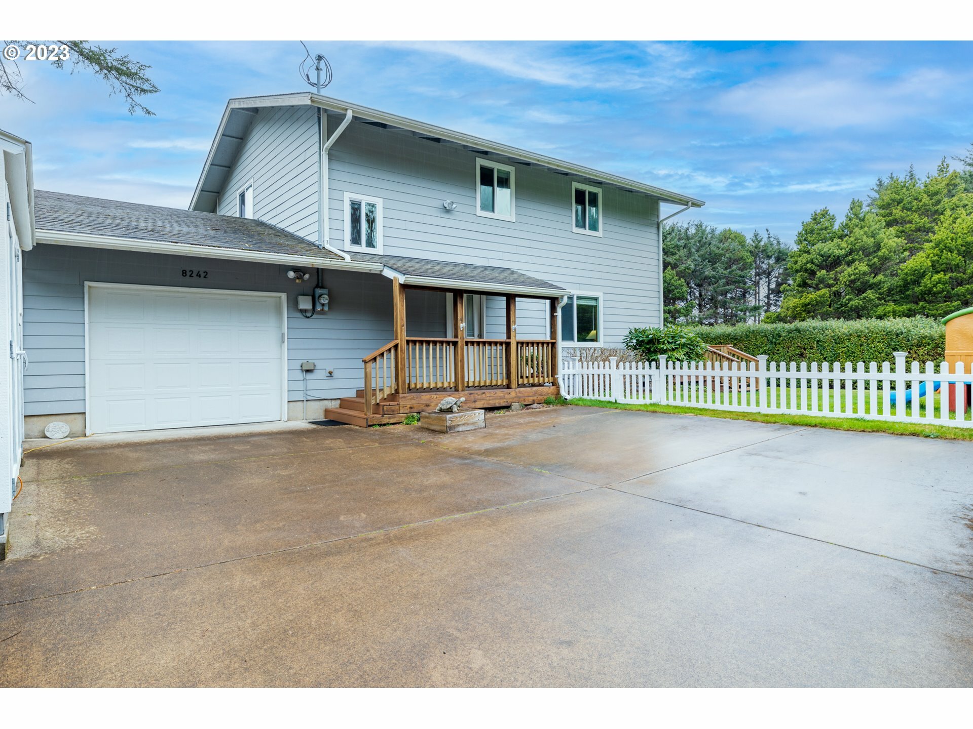Property Photo: 8242 SW Abalone St OR 97366