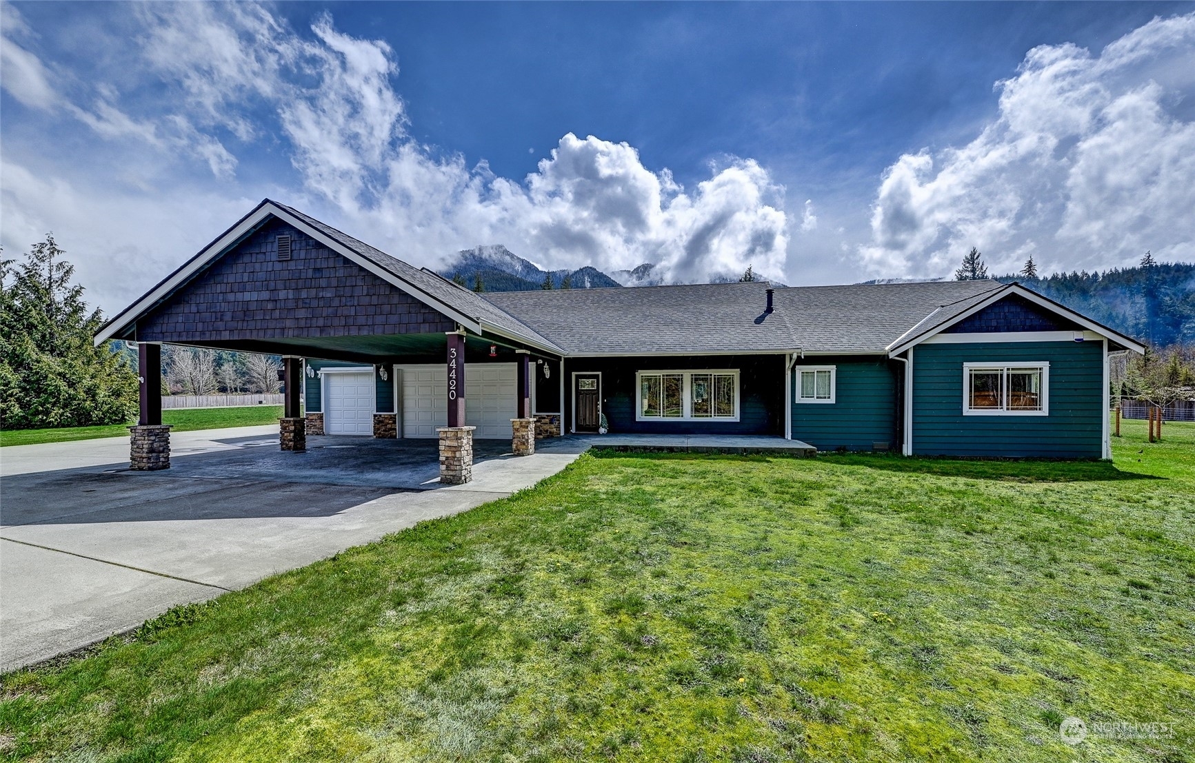 Property Photo: 34420 310th Place NE WA 98223