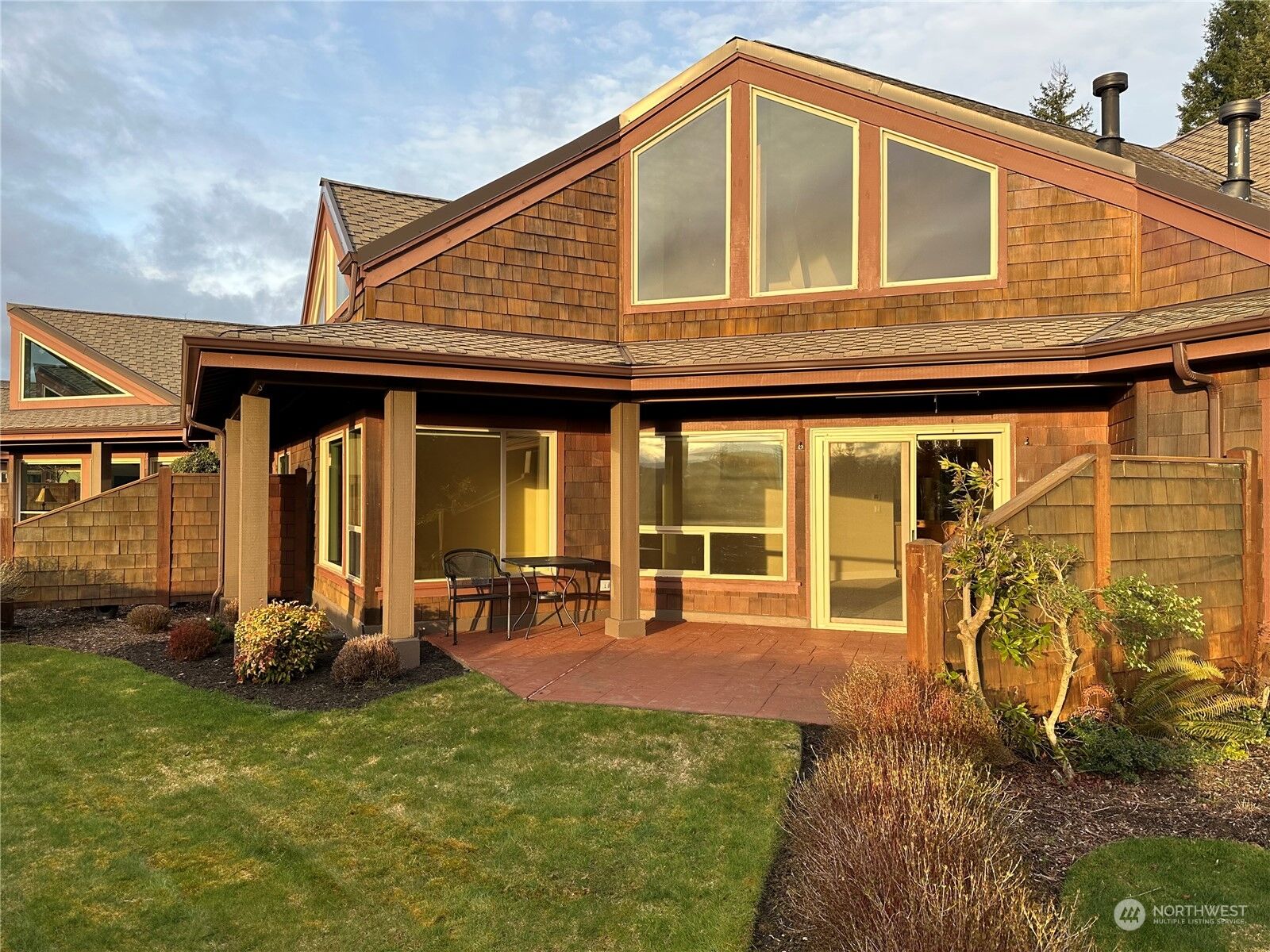 Property Photo:  381 NE Romance Hill Road  WA 98528 