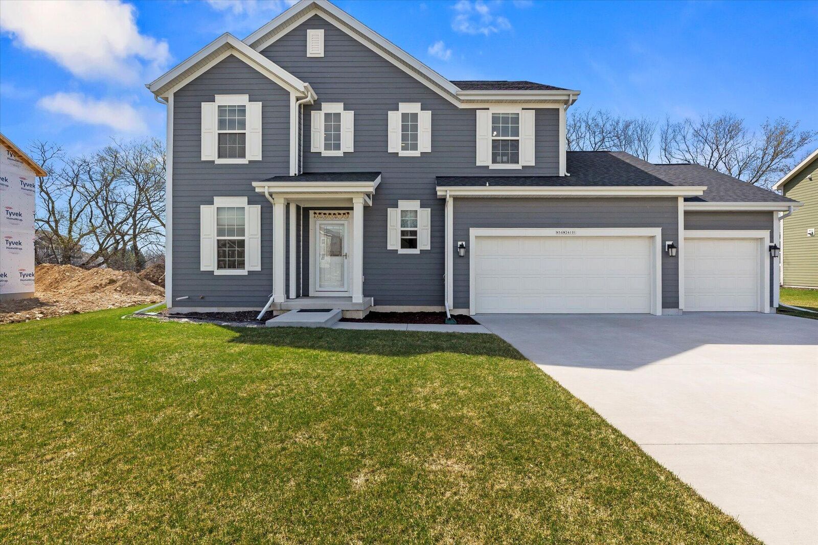 Property Photo:  N56w24101 Sussex Preserve Blvd  WI 53089 