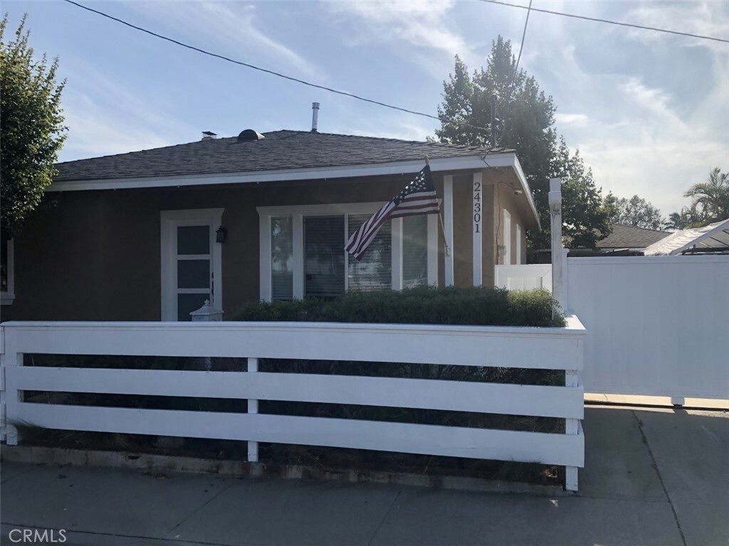 Property Photo:  24301 Eshelman Avenue  CA 90717 