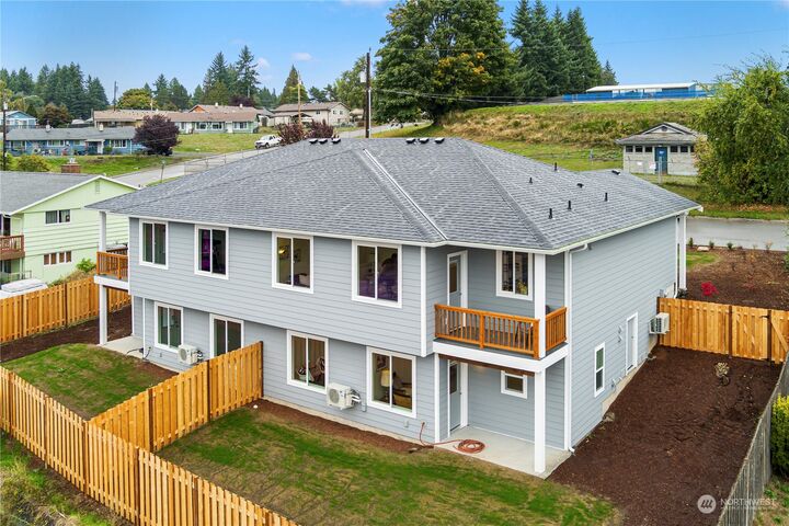 Property Photo: 3041 3043 Sanders Avenue WA 98310