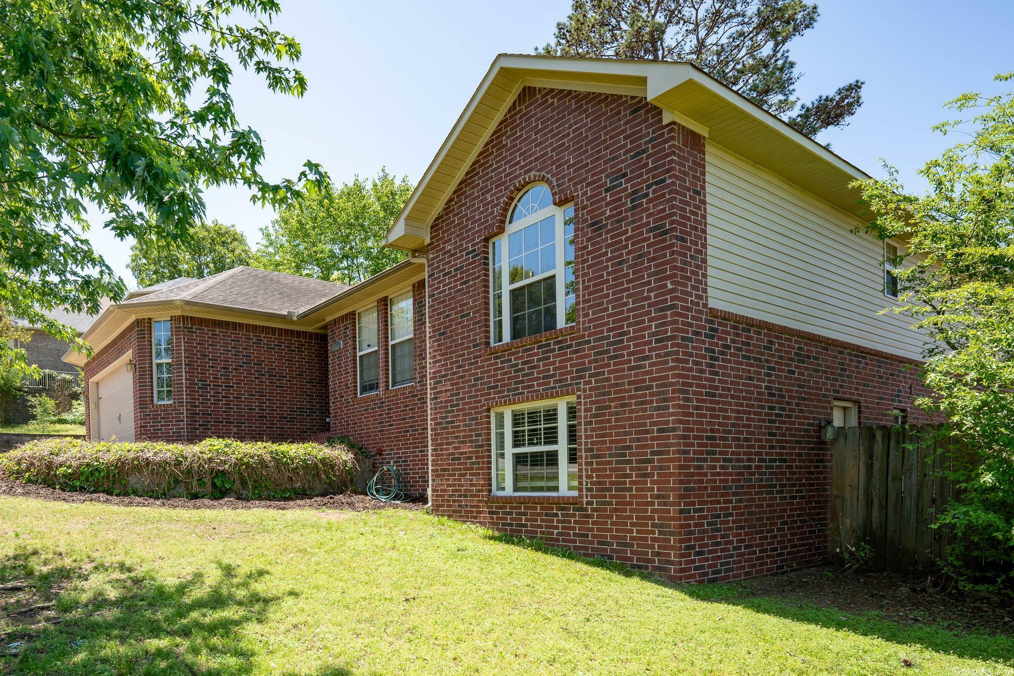 Property Photo:  1625 Highpoint Drive  AR 72034 