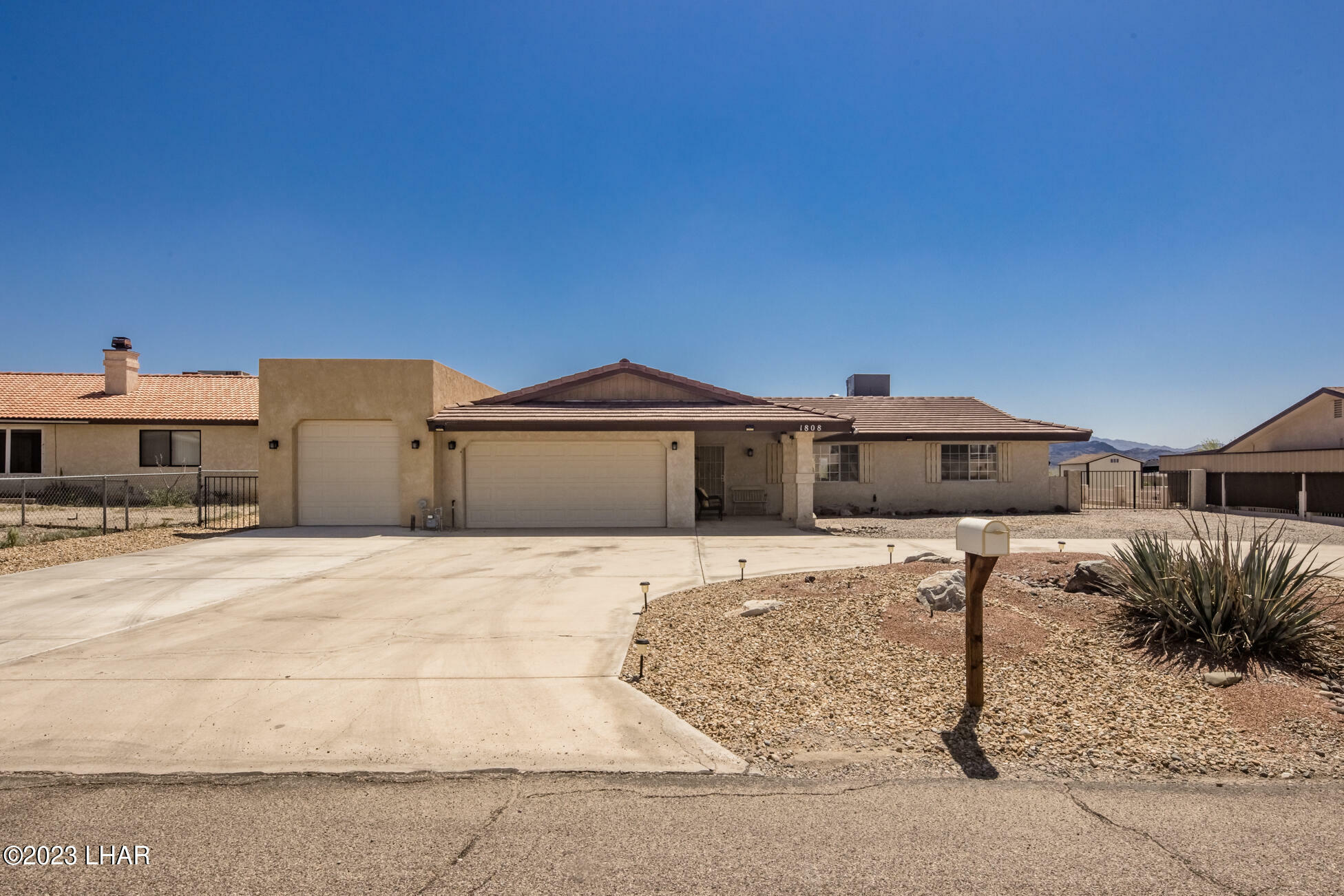 Property Photo:  1808 Combat Dr  AZ 86403 