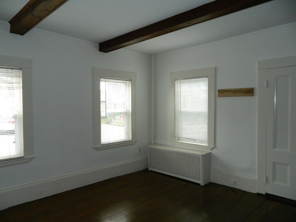 Property Photo:  284 Washington Street 2  MA 01945 