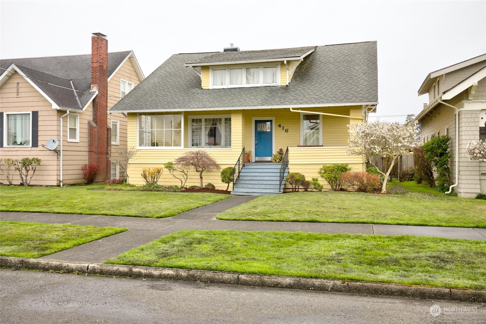 Property Photo:  416 W 3rd Street  WA 98520 