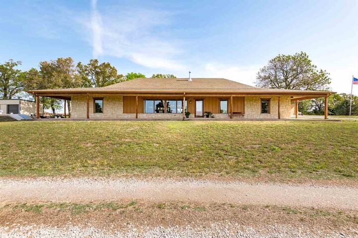 11010 S White Tail Lane  Perkins OK 74059 photo
