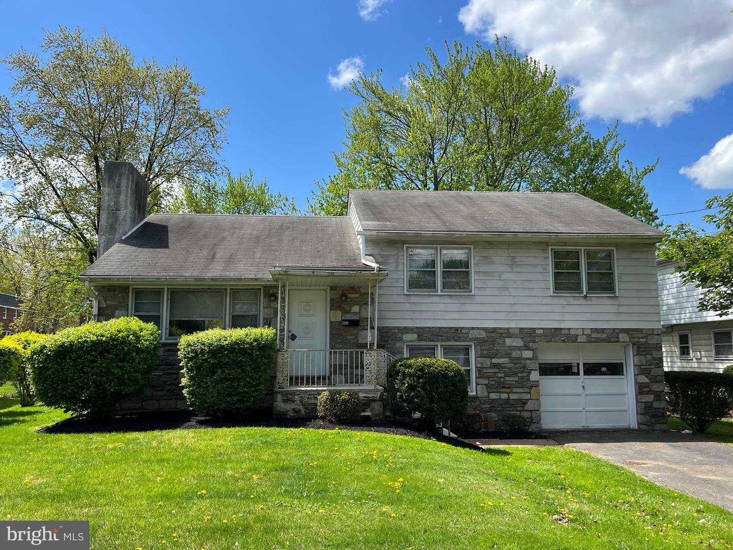 Property Photo:  446 E 4th Street  PA 19446 