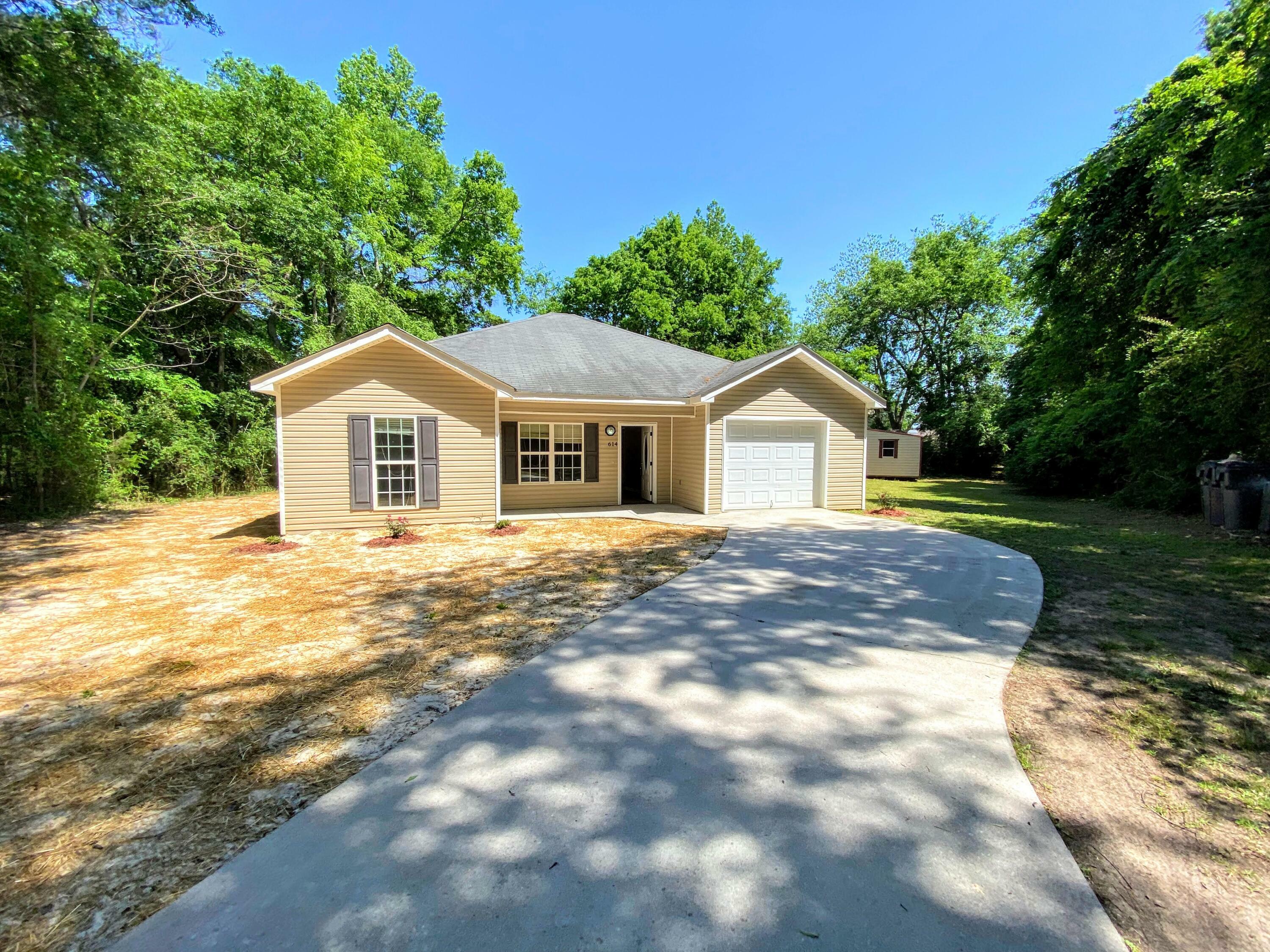 Property Photo:  614 King Taylor Road  GA 30809 