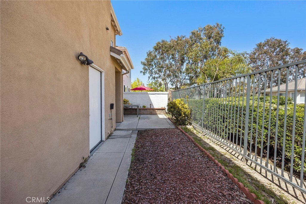 Property Photo:  13430 Beachnutt Court  CA 90638 