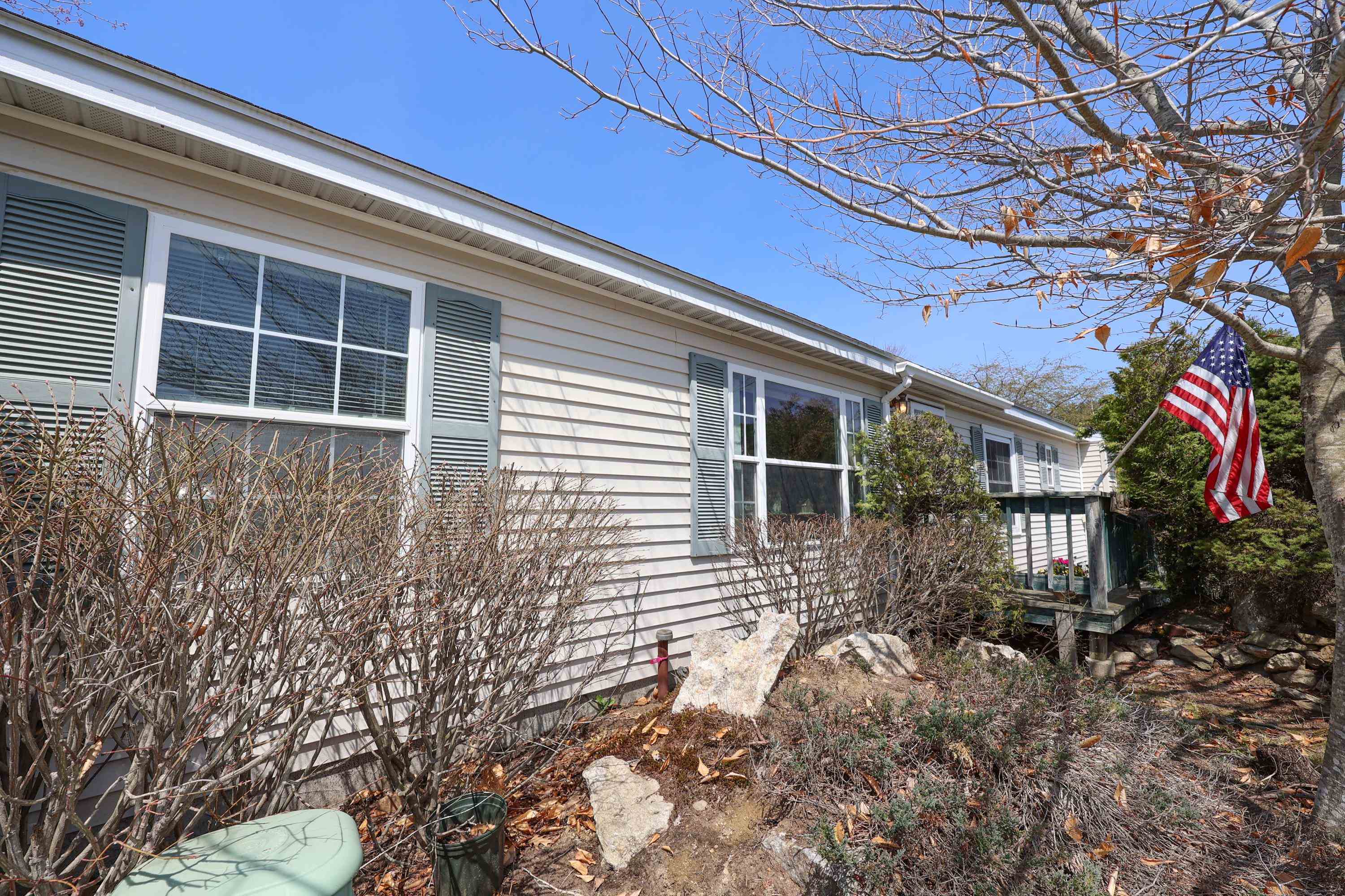 Property Photo:  42 Great Brook Drive  NH 03220 