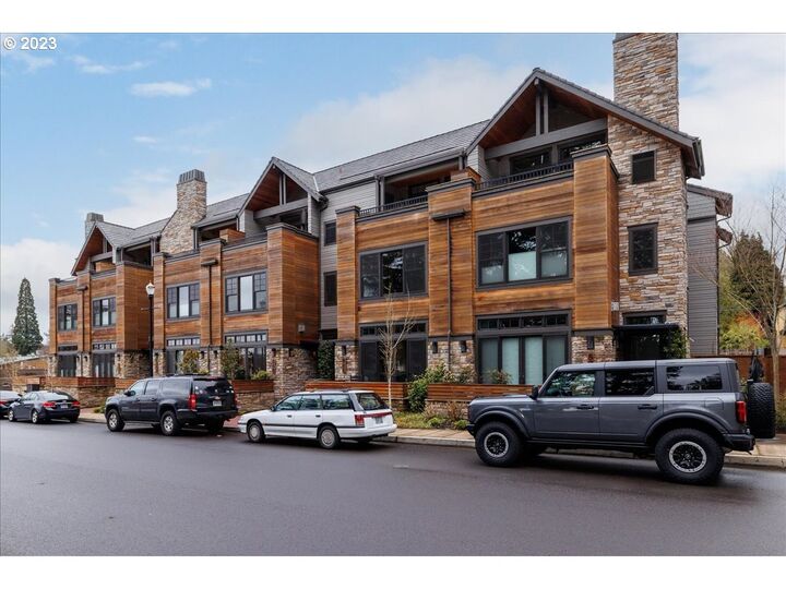 566 4th St  Lake Oswego OR 97034 photo